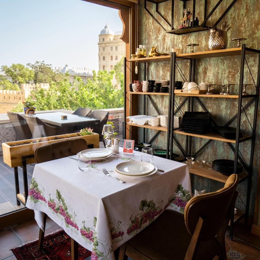 Royal Historical Boutique Hotel Baky Esterno foto