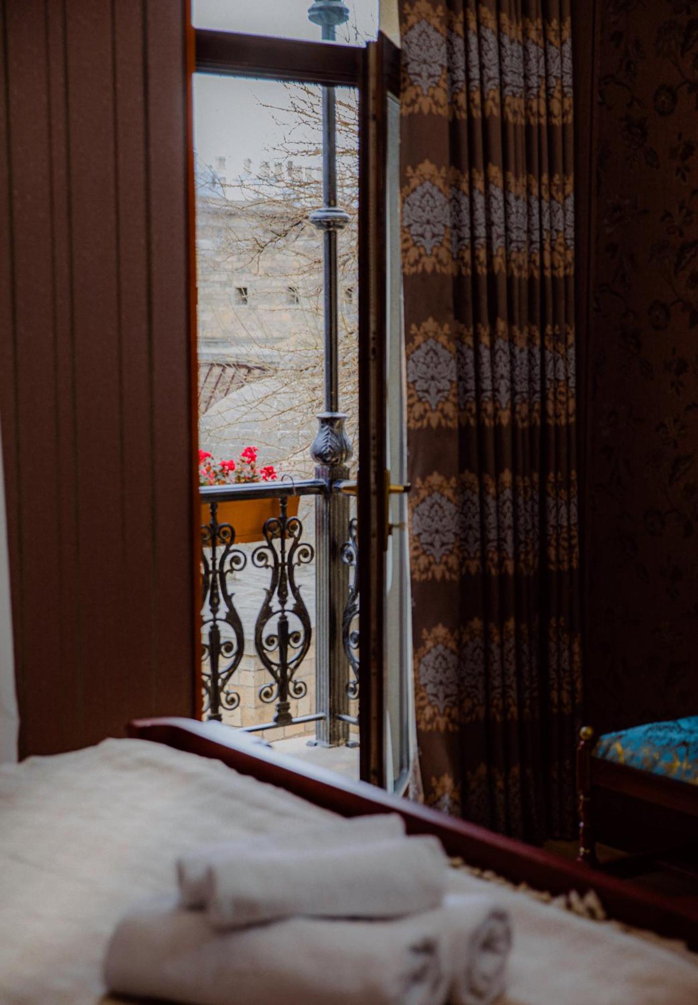 Royal Historical Boutique Hotel Baky Esterno foto